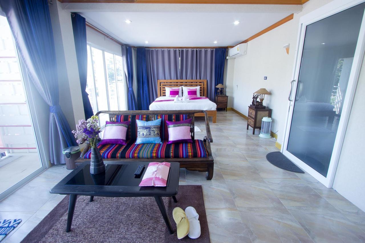 Sripoom Boutique House Hotel 2*
